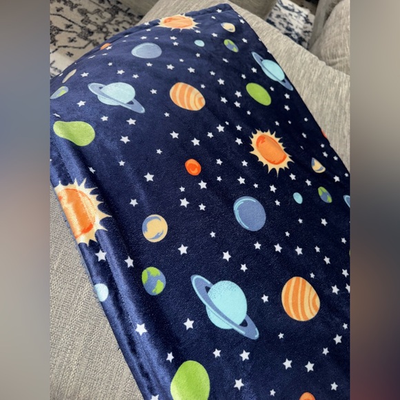 Space Baby Blanket - Picture 3 of 7